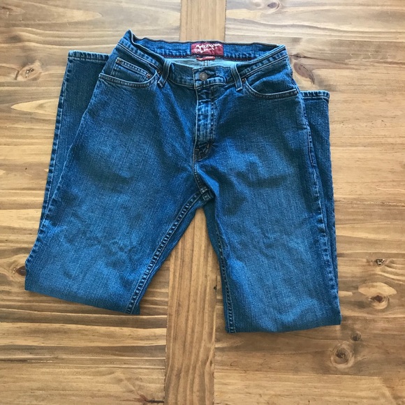 2/$22 Arizona Relaxed Straight Jeans Sz. 30x32 - Picture 3 of 6